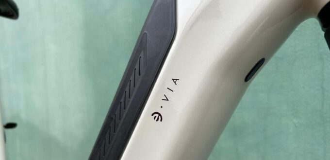 Koga-Evia-Pro-Off-Black-PT-Lady-PowerTube-625-Wh-e-Bike-Pedelec-Tiefeinsteiger-tiefer-Einstieg-Bosch-Mittelmotor-Fahrrad-Ostfriesland-Emsland-Oldenburg-Zweiradladen-Aurich-0