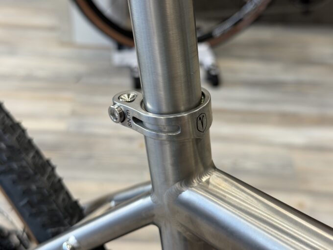 Van-Nicholas-Rowtag-M-54-Titan-Gravelbike-Zweiradladen-Aurich-Ostfriesland_0878