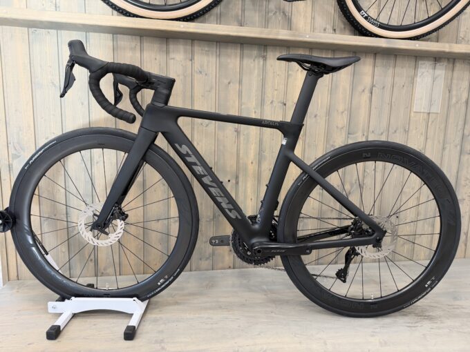 stevens-arcalis-105di2-black-48-aero-rennrad-18931_1278